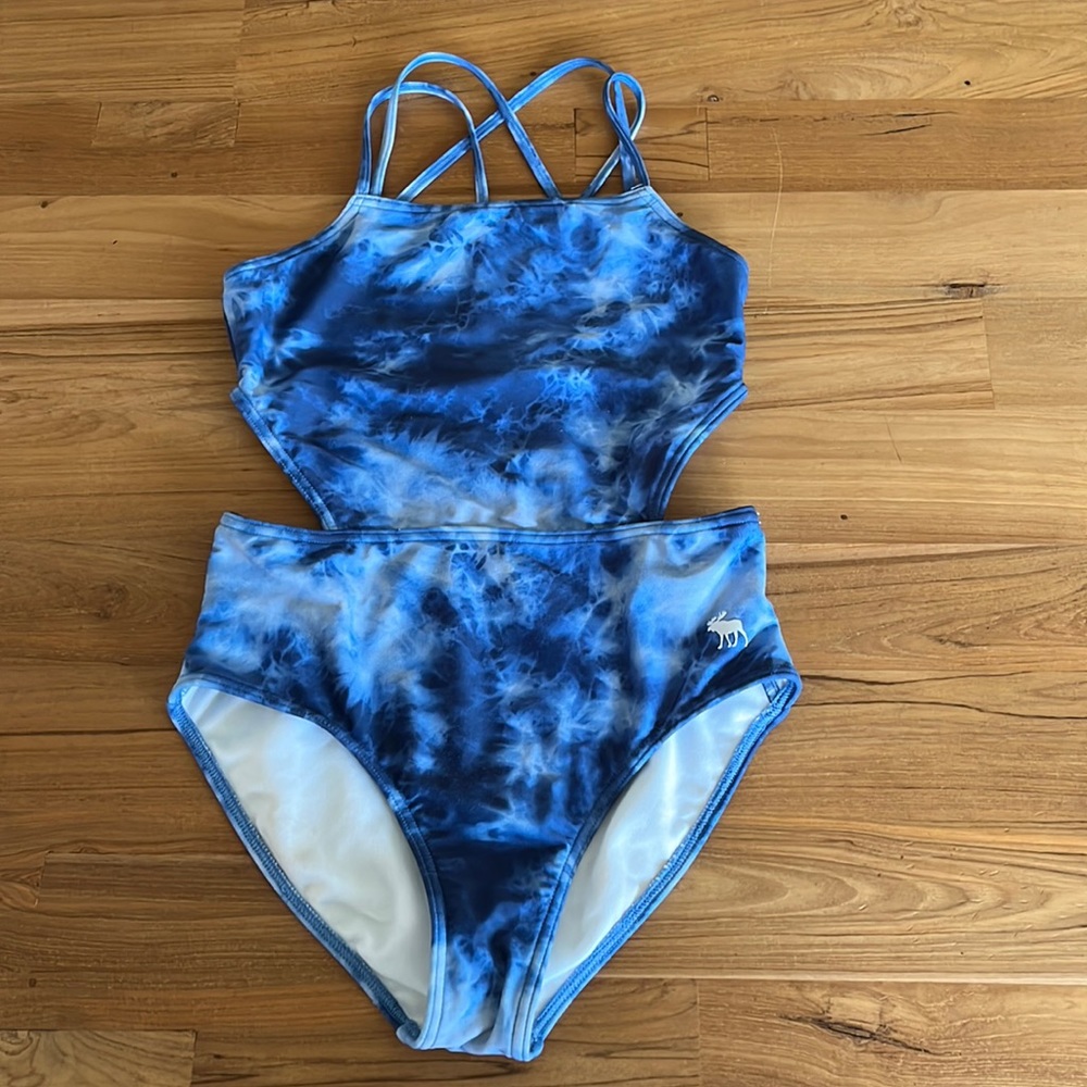 Abercrombie Kids Size 9/10 High Neck Cutout One Piece Swimsuit Blue